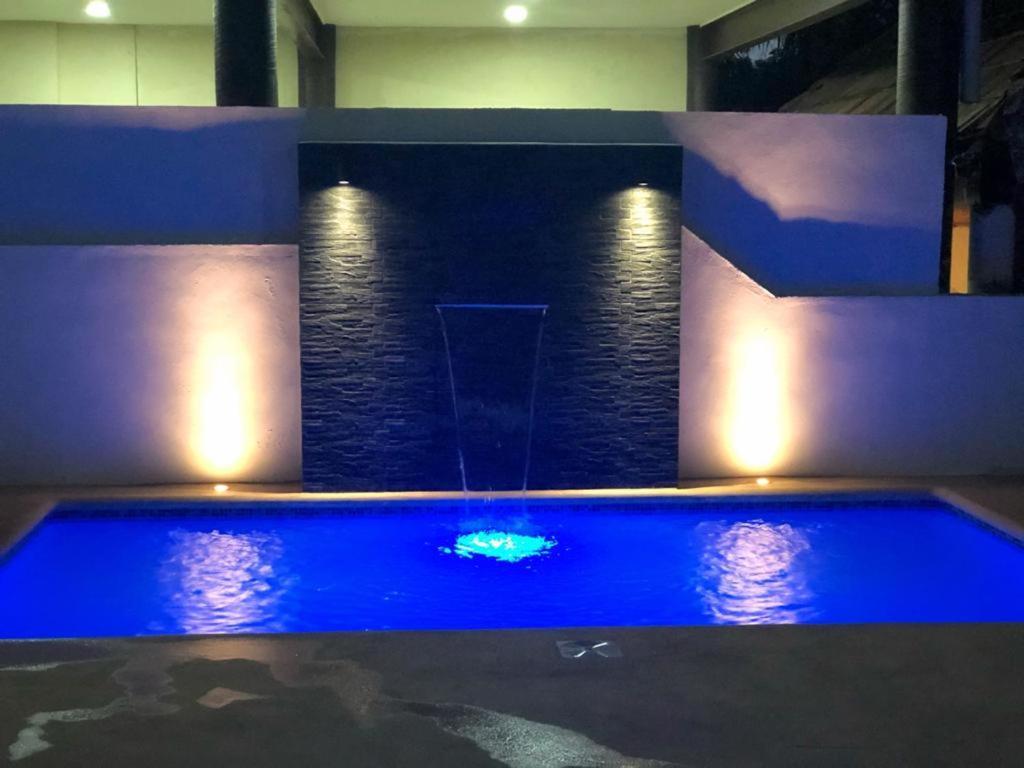 Trebol Suites # 2 / Alberca Apartamento *