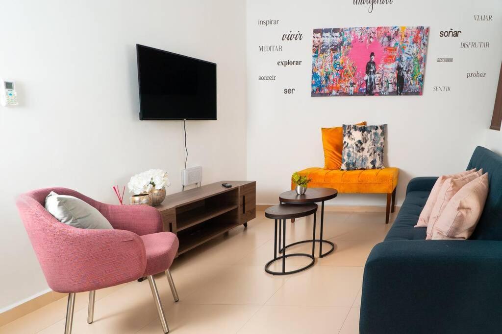 Cómodo Acogedor Apt. 1er Piso A 8min De Fundidora *