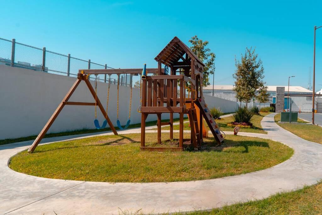 Cómodo Acogedor Apt. 1er Piso A 8min De Fundidora Apartamento Monterrey