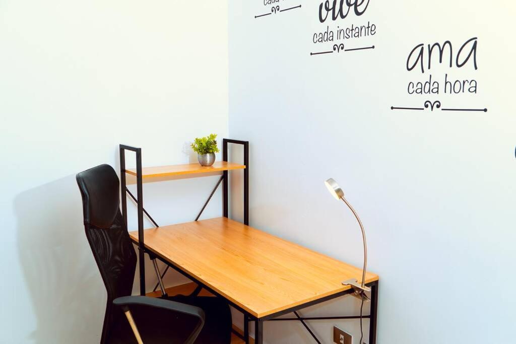 Cómodo Acogedor Apt. 1er Piso A 8min De Fundidora Apartamento