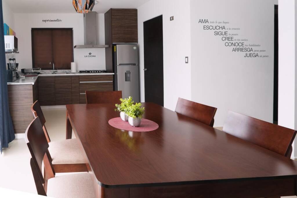 Apartamento Cómodo Acogedor Apt. 1er Piso A 8min De Fundidora *
