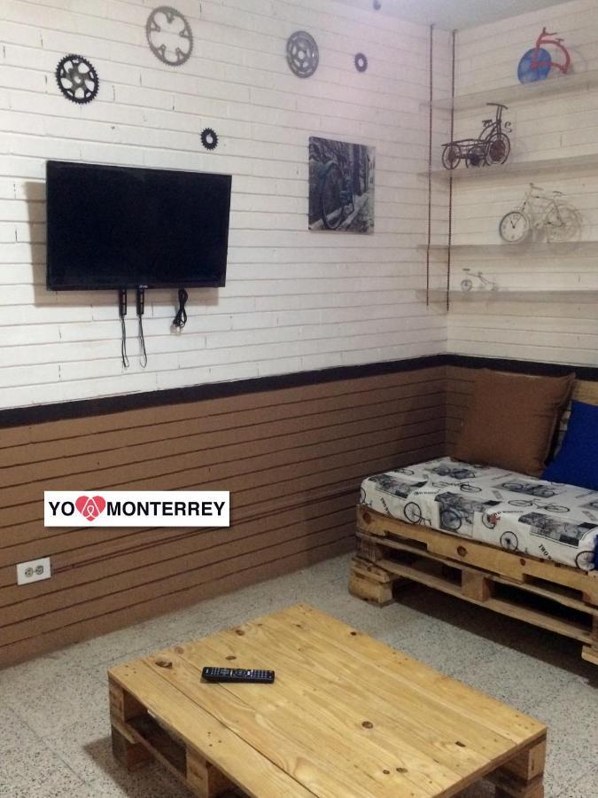Departamento Completo A Pasos De Santa Lucia Mty Monterrey