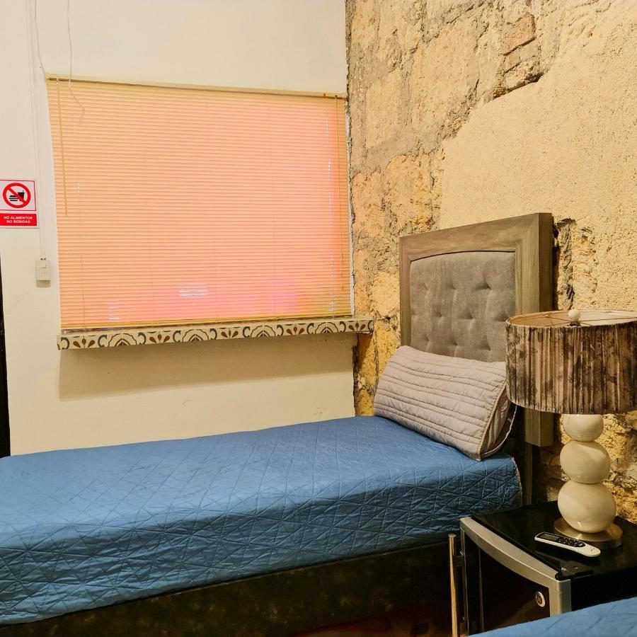 Don Johnny'S Coliving Hostal *