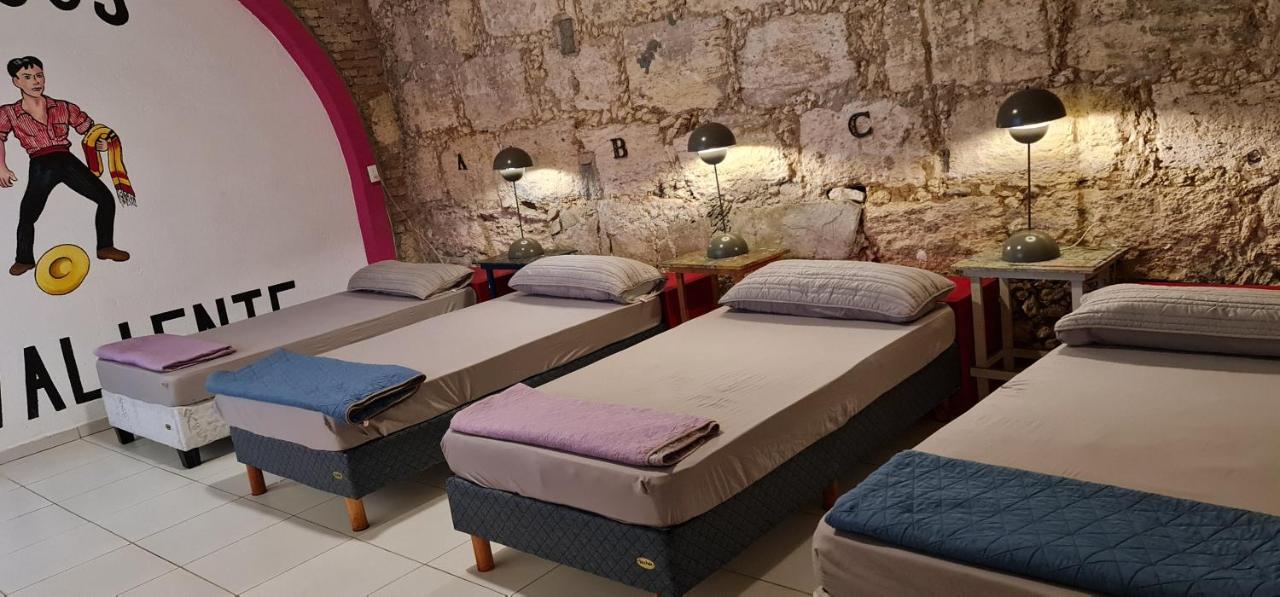 Don Johnny'S Coliving Hostal