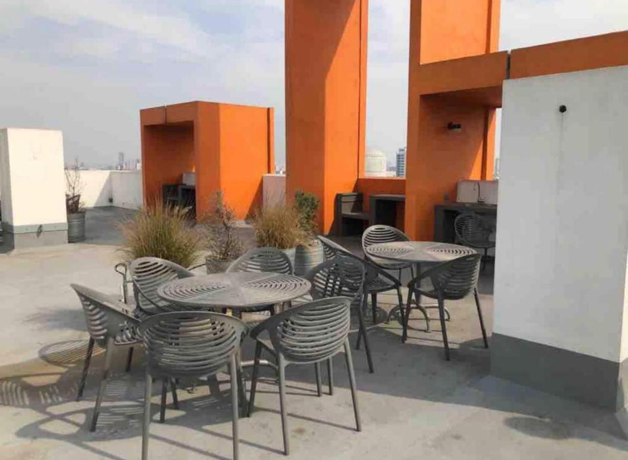Departamento En Edifico Nuevo En Centro De Habitación en casa particular Monterrey