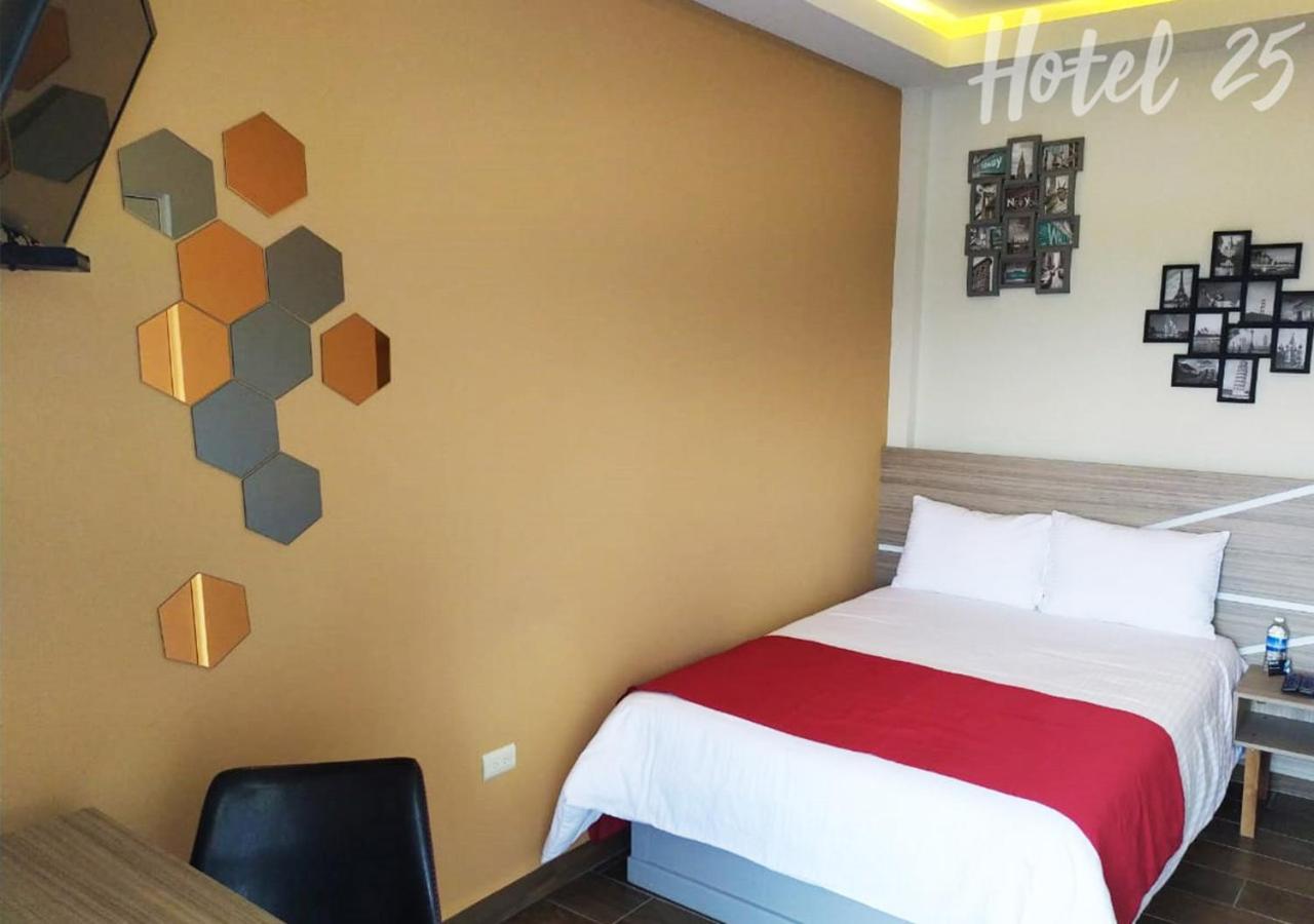 Hotel25