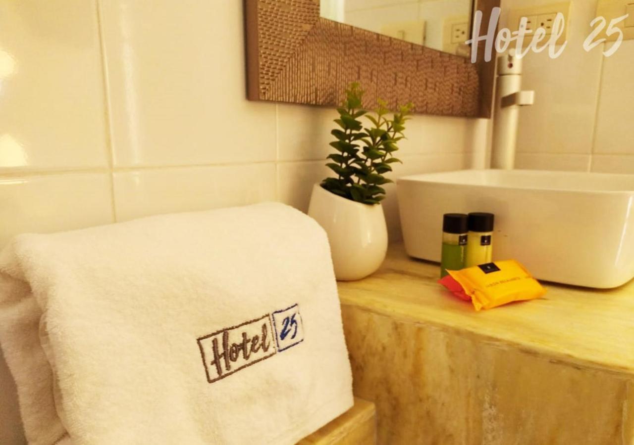 Hotel25 Hotel