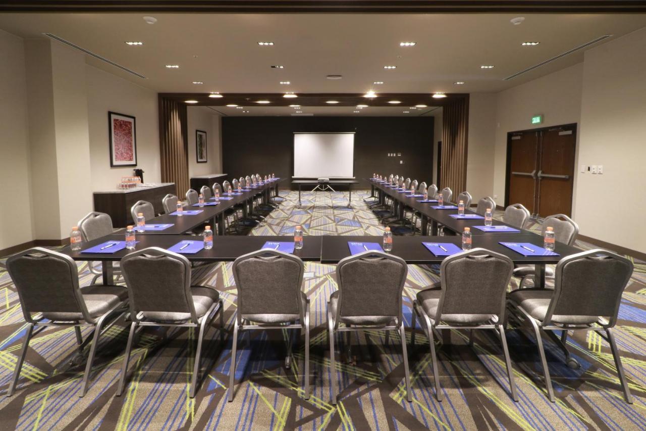 Express - - Fundidora, An Ihg Monterrey