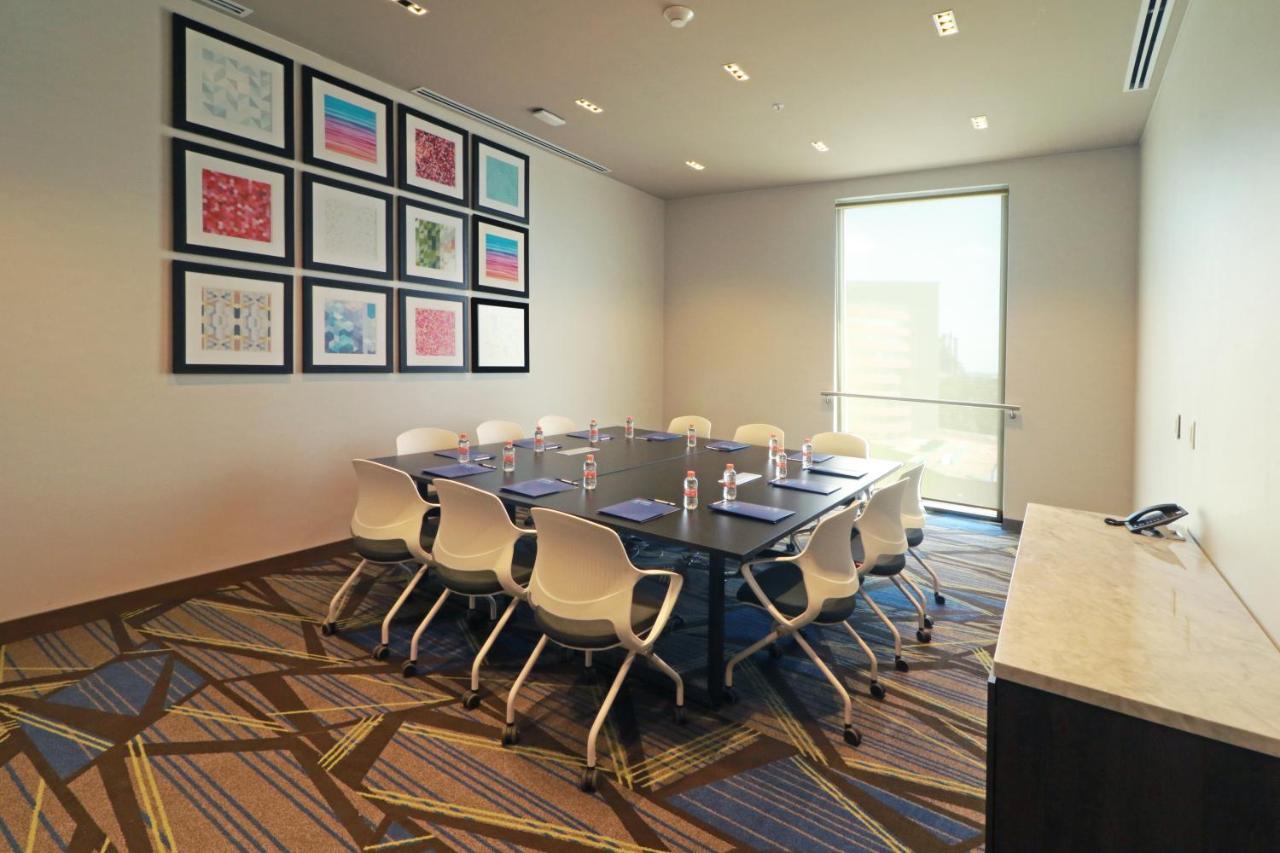 Express - - Fundidora, An Ihg Monterrey