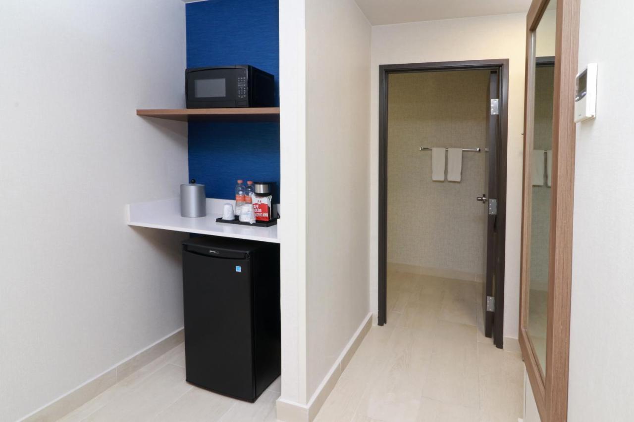 Express - - Fundidora, An Ihg