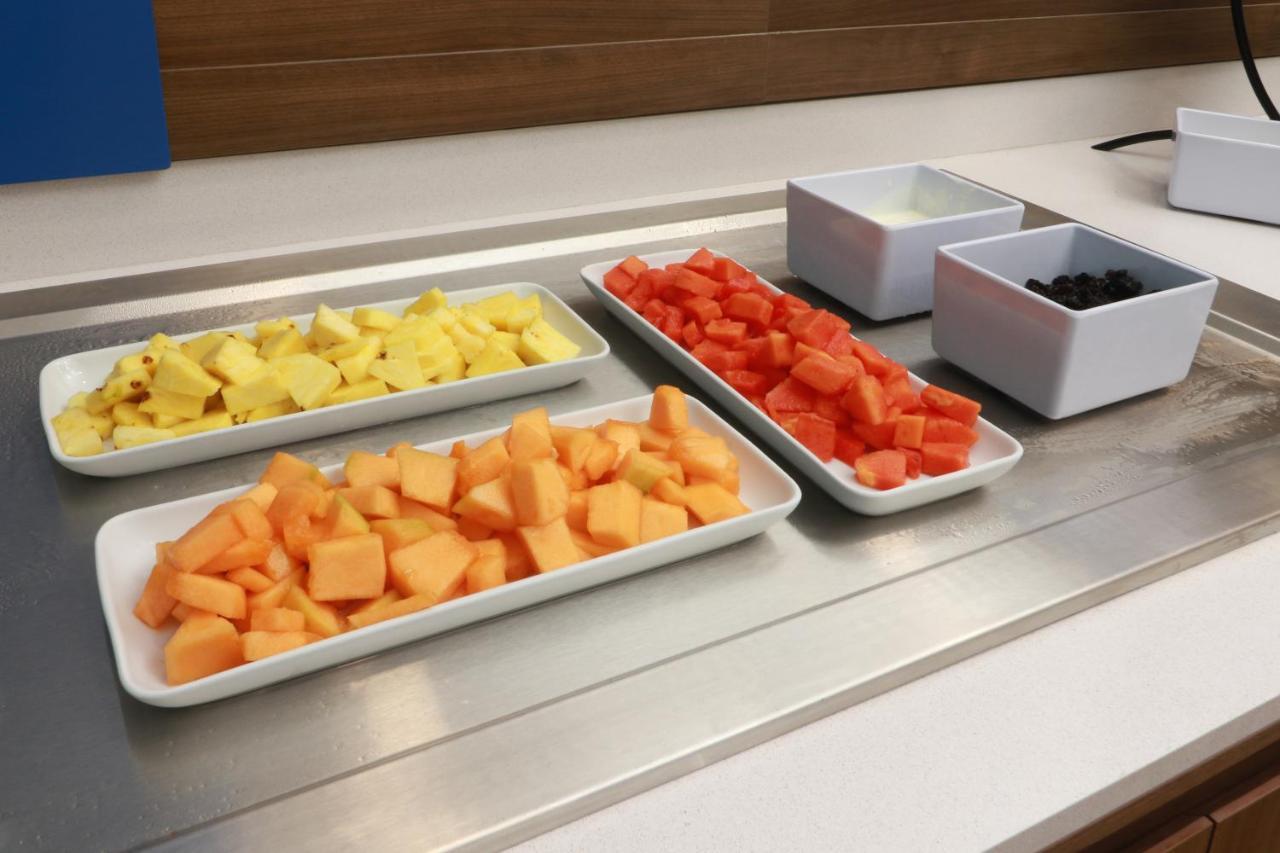 Hotel Express - - Fundidora, An Ihg Monterrey