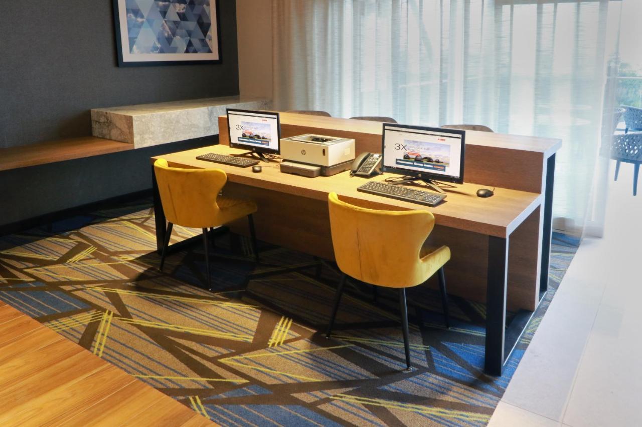 Express - - Fundidora, An Ihg Hotel
