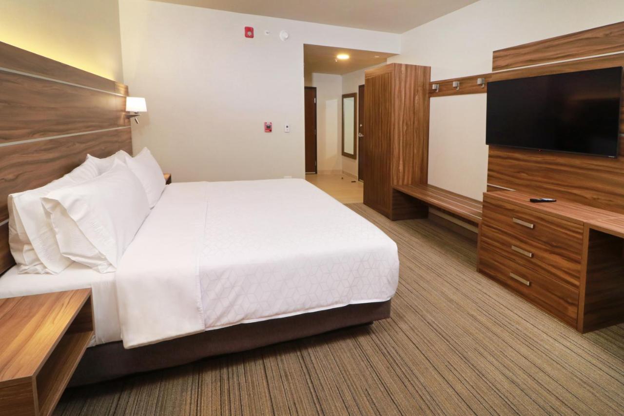 Express - - Fundidora, An Ihg Hotel