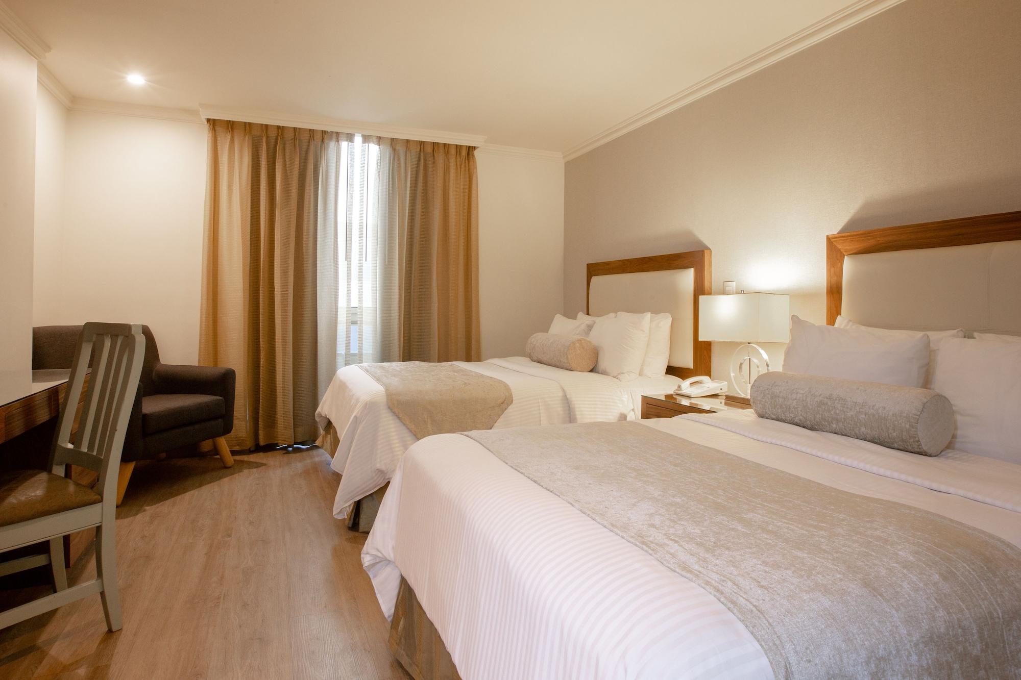 Hotel Antaris Cintermex 4*