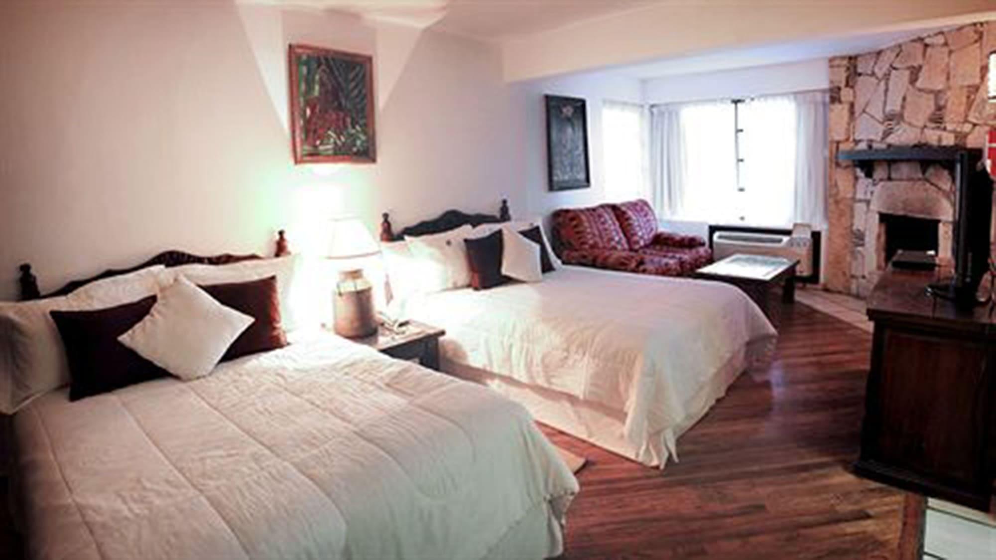Hotel Chipinque 3*