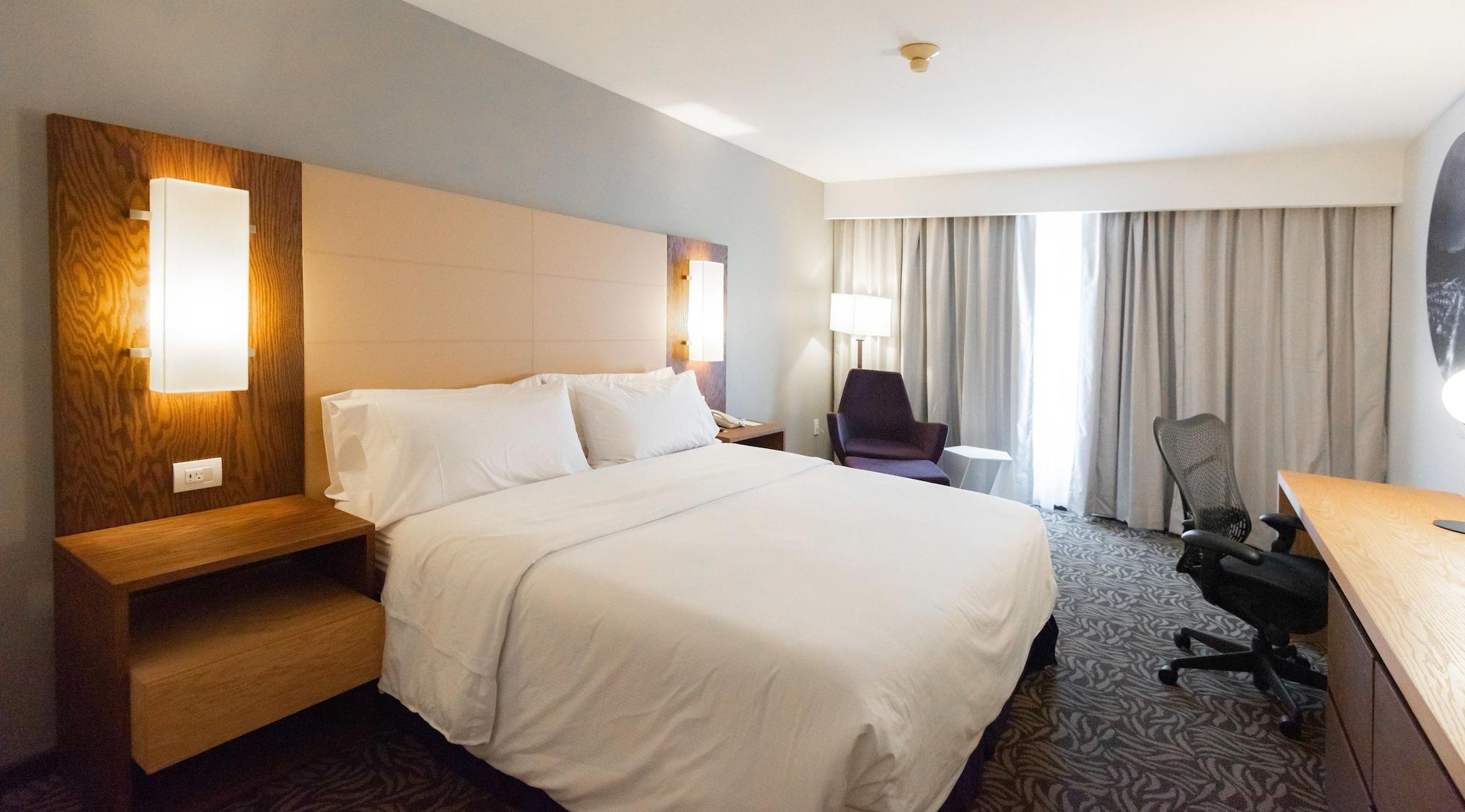 Krystal Urban San Jeronimo Hotel 4*
