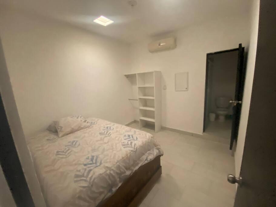 Departamento Cerca De Clinica 34 Y 21 Del Imss Monterrey