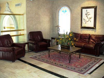 Hotel Plaza De Oro 5*
