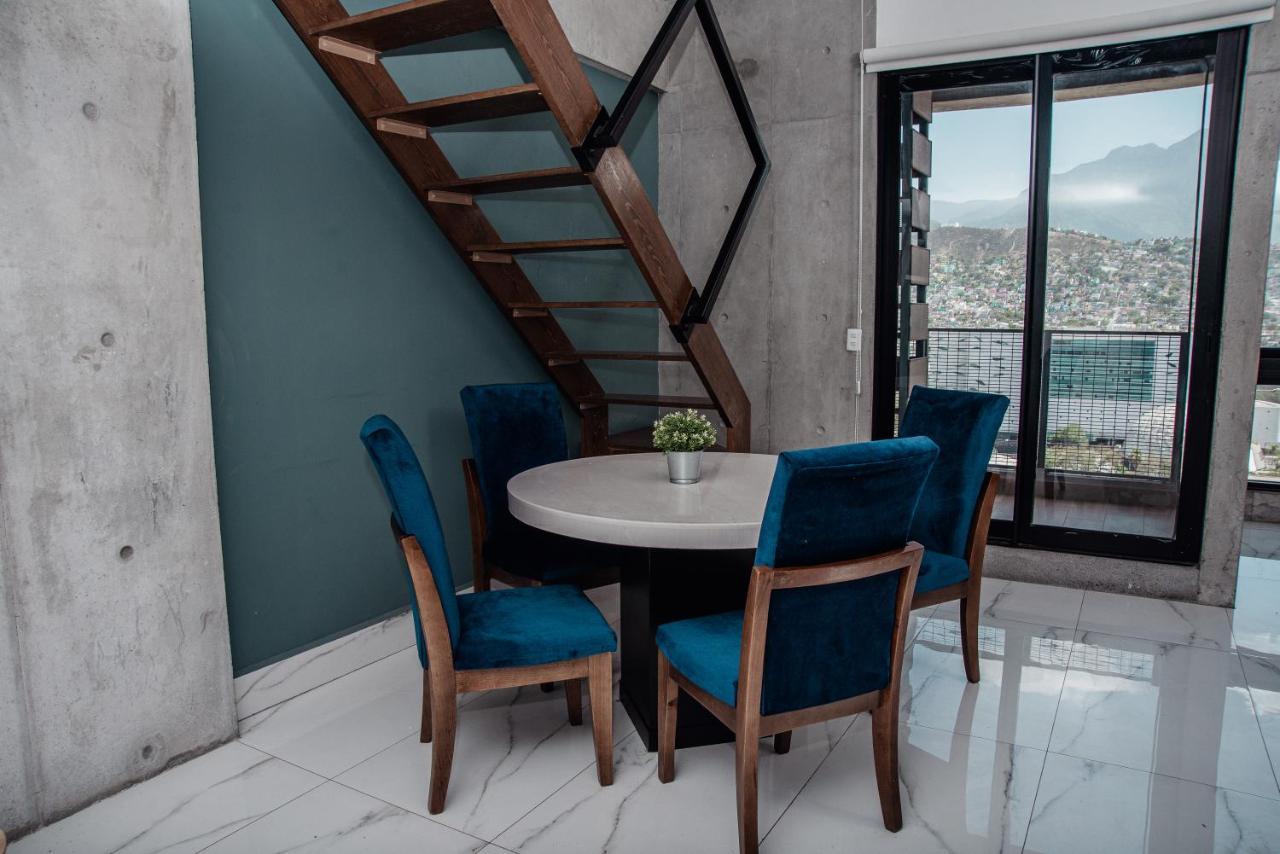 Apartamento Luxury Loft Living At Landmark High Rise Monterrey