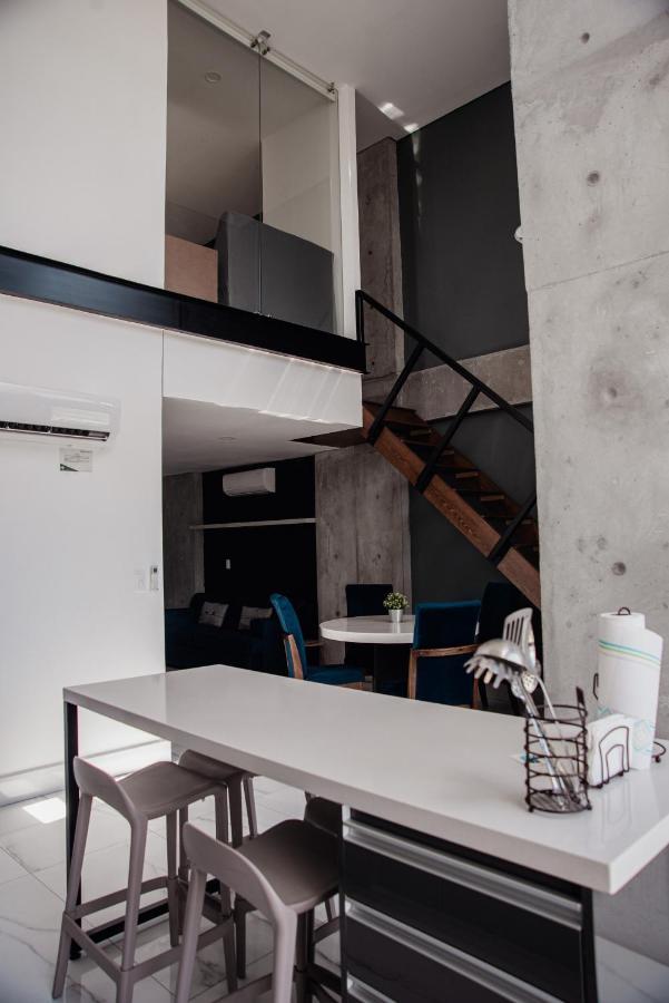 Apartamento Luxury Loft Living At Landmark High Rise Monterrey
