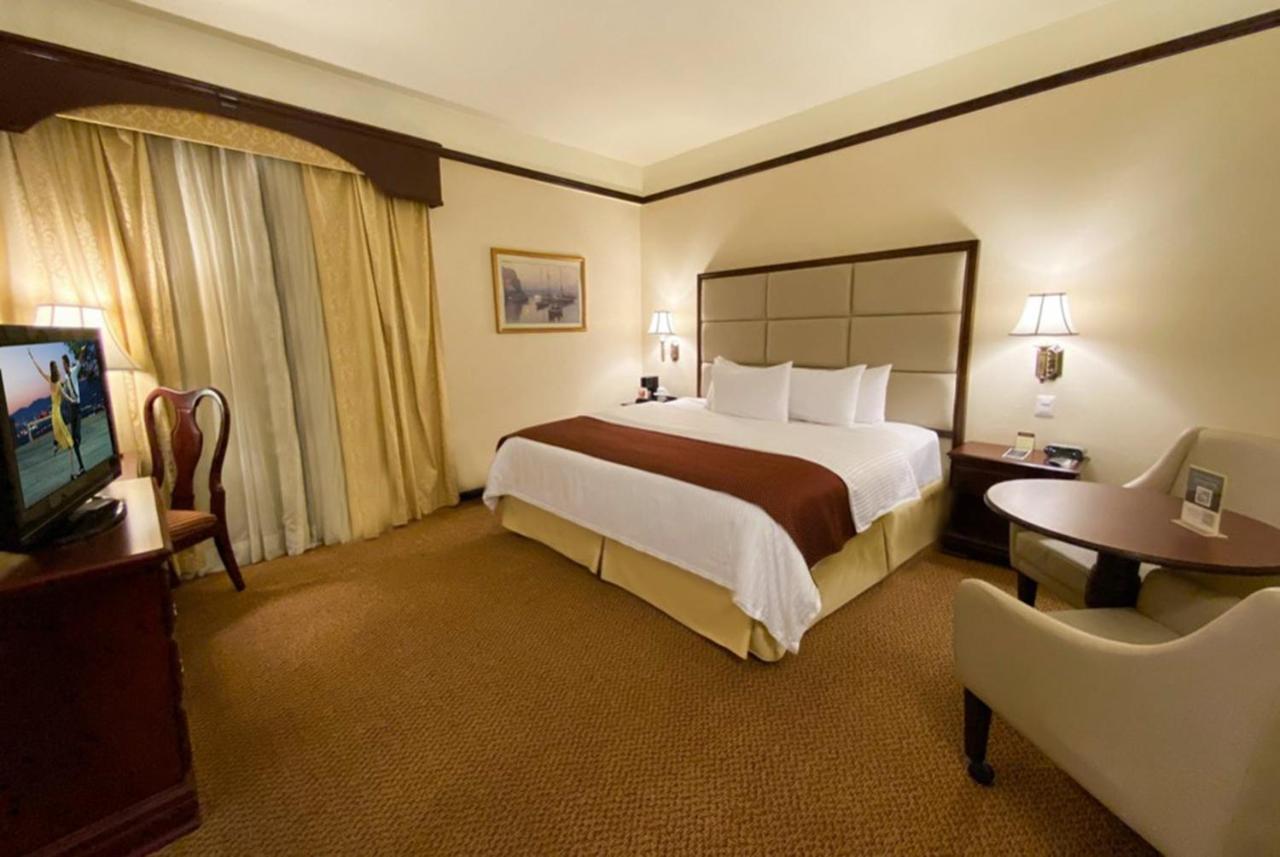 Safi Royal Luxury Centro Hotel 5*