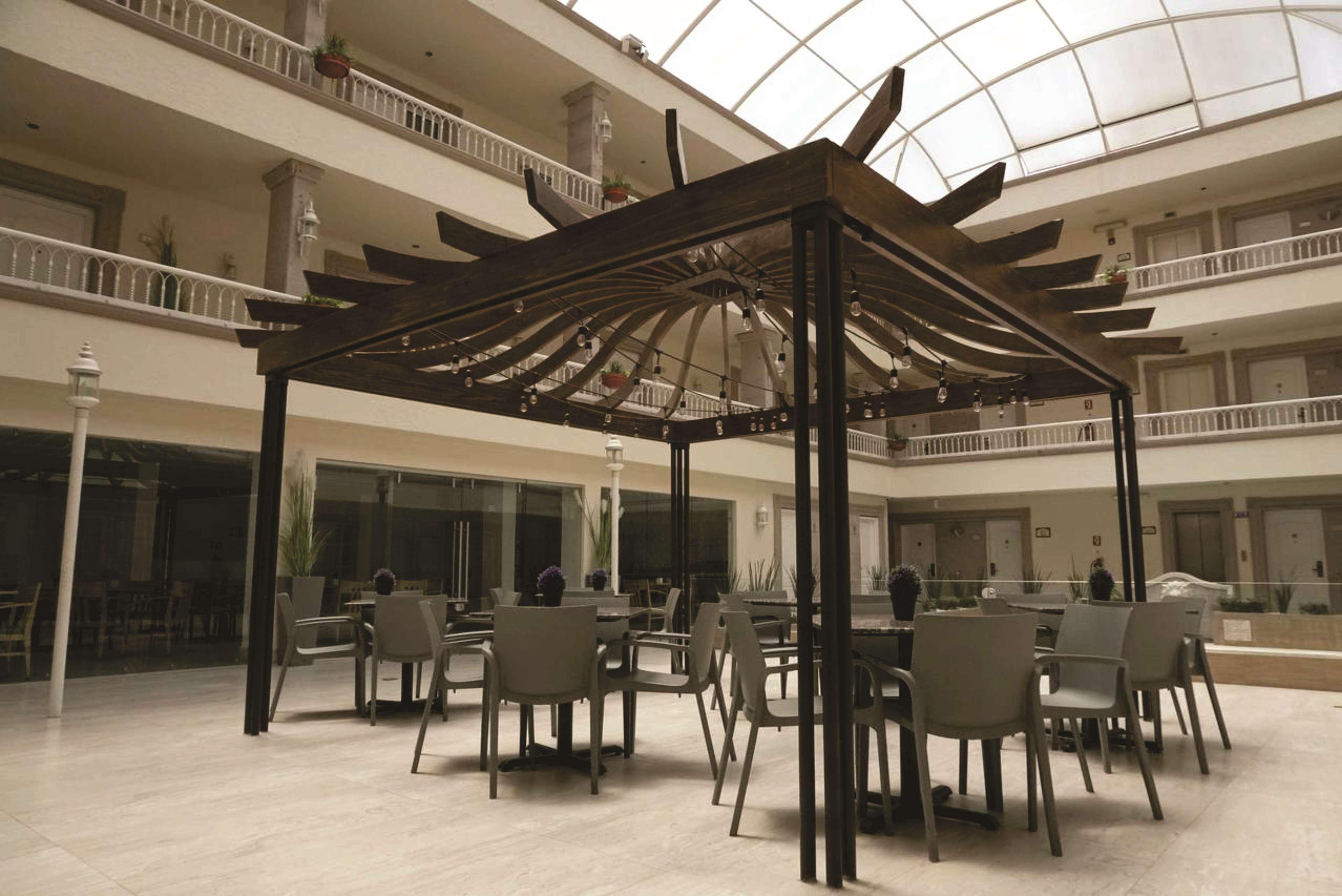 Western Colon Hotel 3*