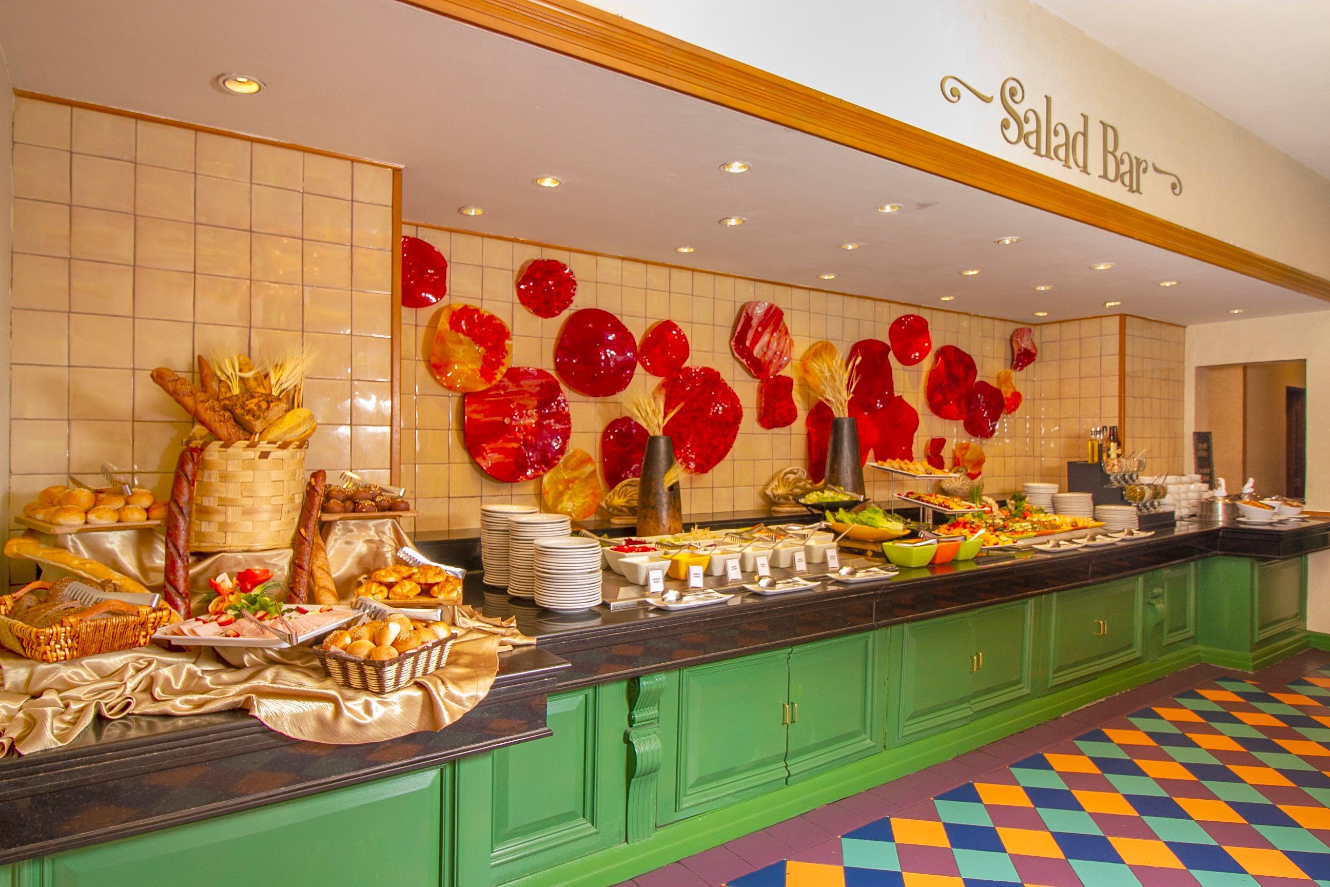 Crowne Plaza By Ihg Hotel 5*