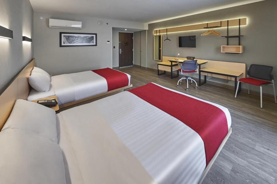 Express Universidad Hotel