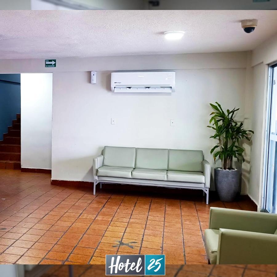 Hotel Hotel25 Monterrey