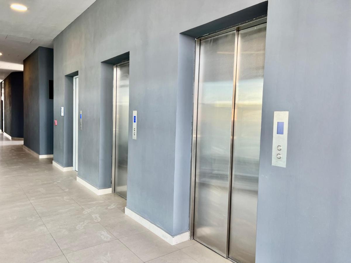 Industrial Stylish 3-br. & Views In Front Of Parque Fundidora & Arena Mty * Monterrey