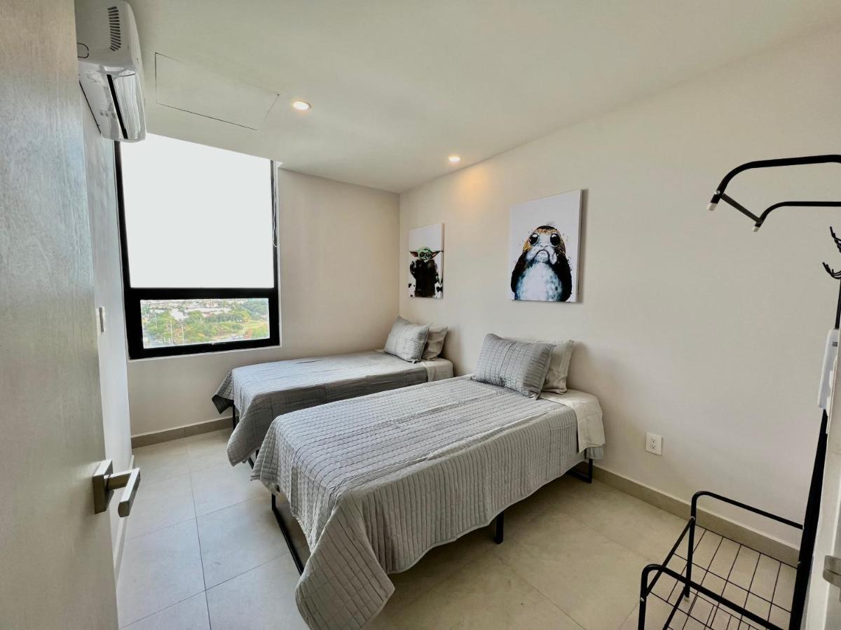 Apartamento Industrial Stylish 3-br. & Views In Front Of Parque Fundidora & Arena Mty *