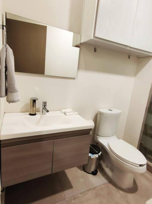 Luxury Modern New 2br Gym Pool 3mins Spgg Apartamento Monterrey