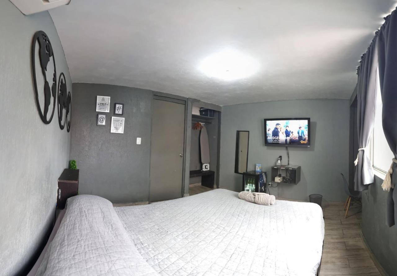 Habitación Privada C/clima Y Terraza * Monterrey