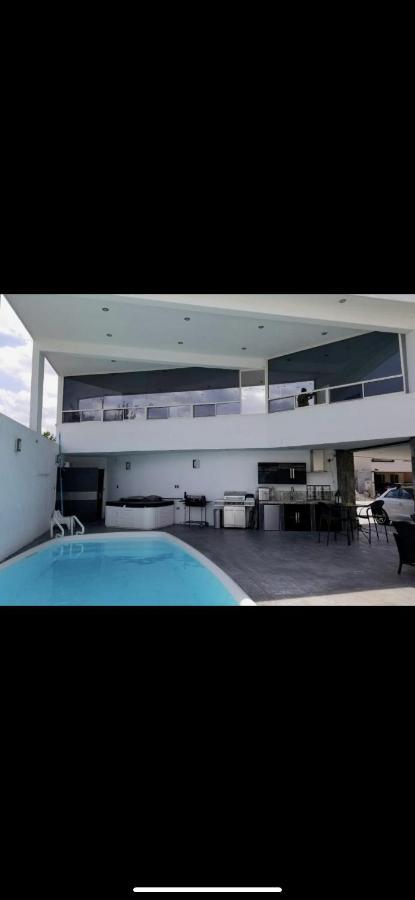 Residencia En Apodaca Nuevo Leon Сasa de vacaciones *
