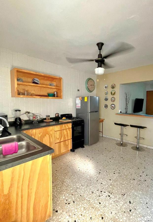 Alojate En Paseo Santa Lucia - Depa Entero Apartamento Monterrey