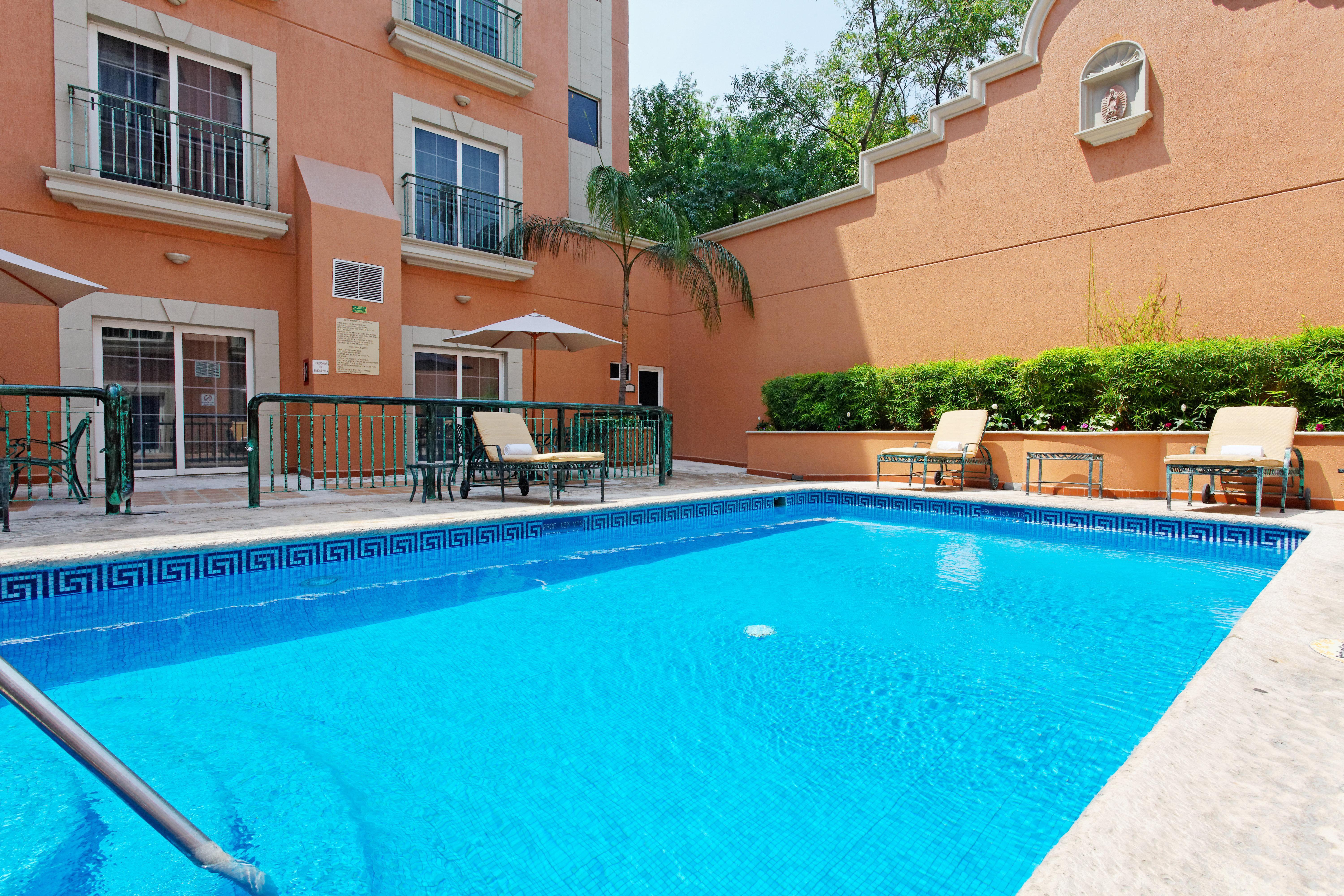 Hotel Express Galerias-san Jeronimo, An Ihg Monterrey