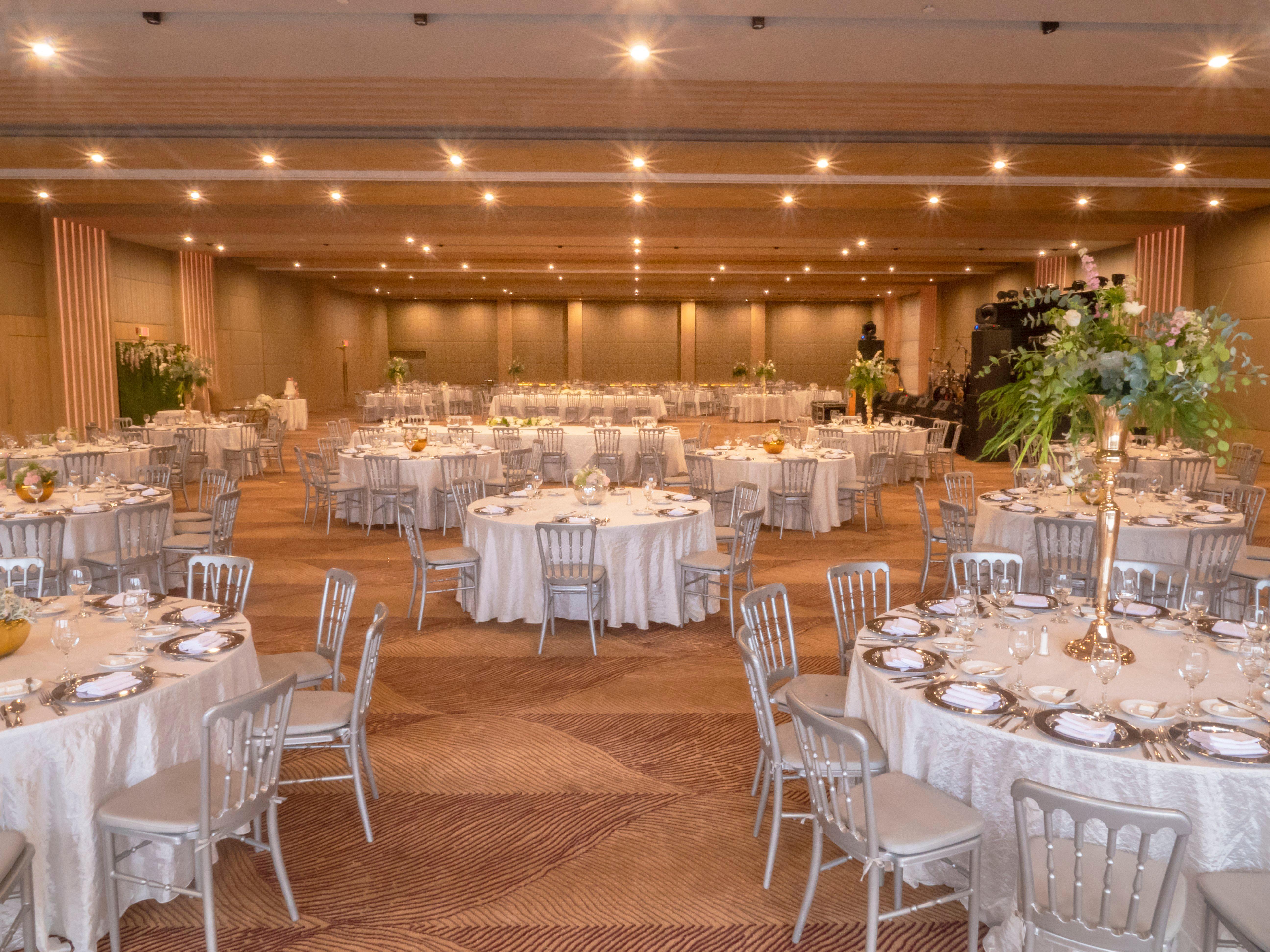 Crowne Plaza By Ihg 5*