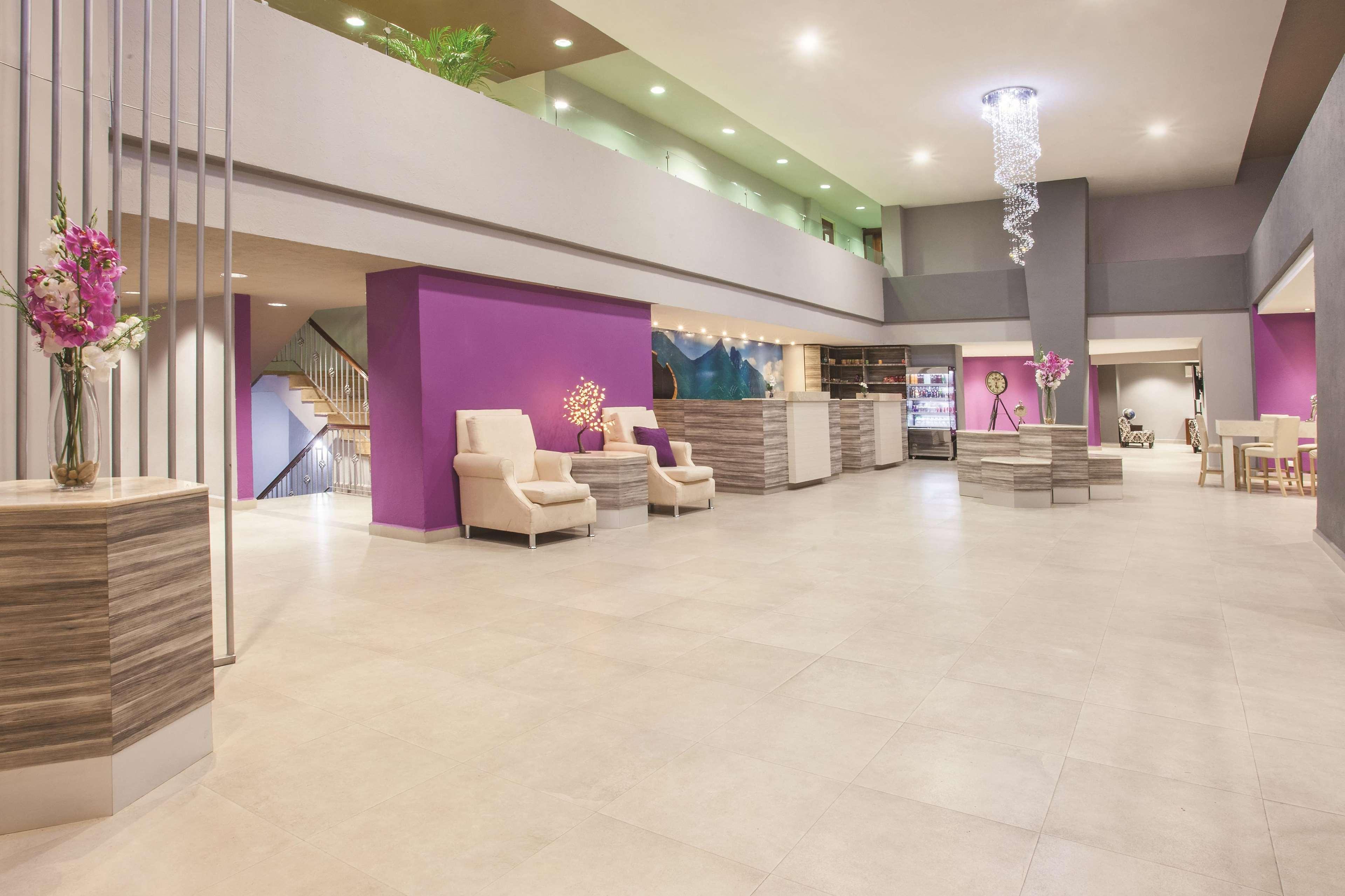 Hotel La Quinta By Wyndham Centro 4*