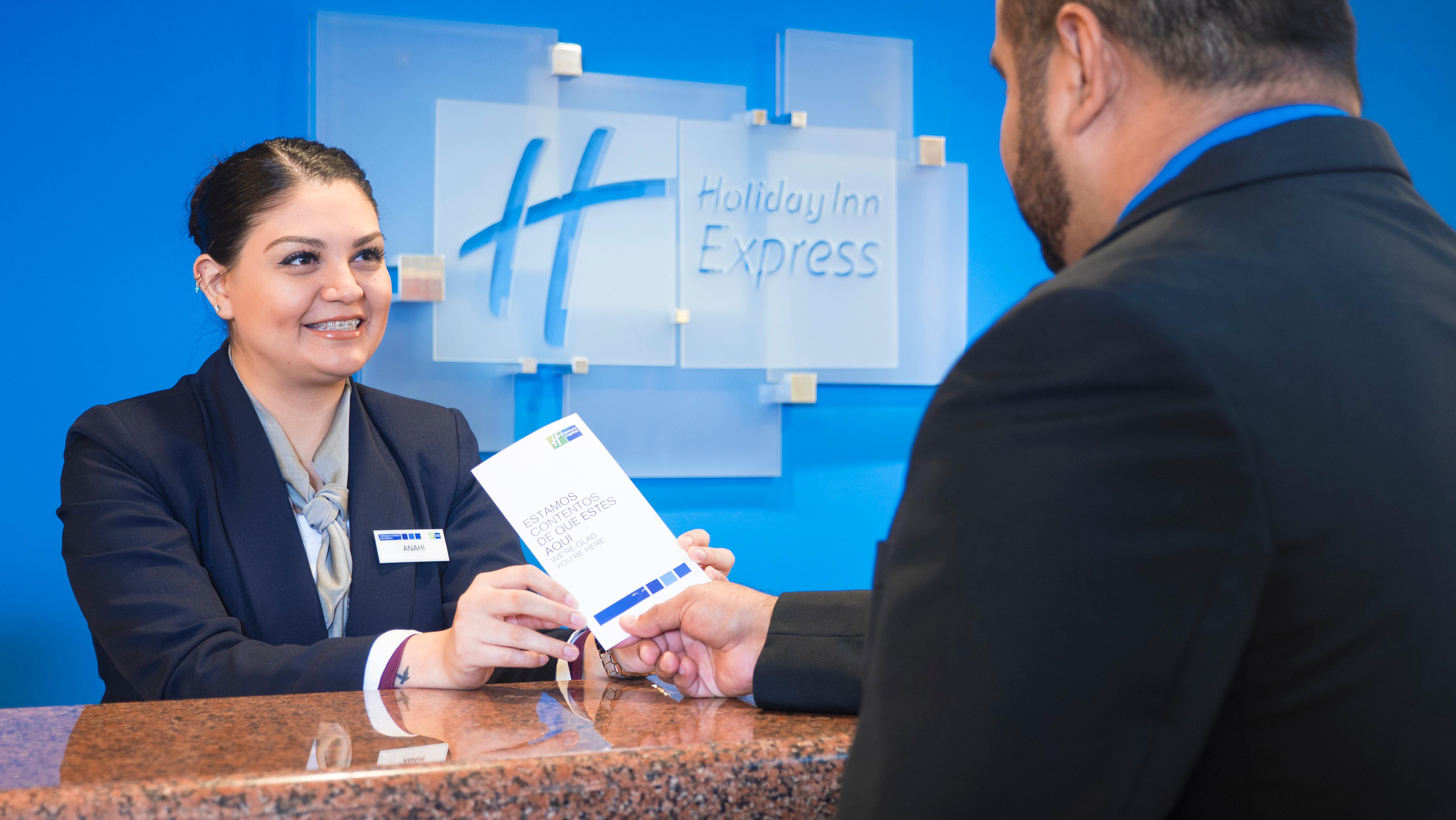 Express - - Tecnologico By Ihg