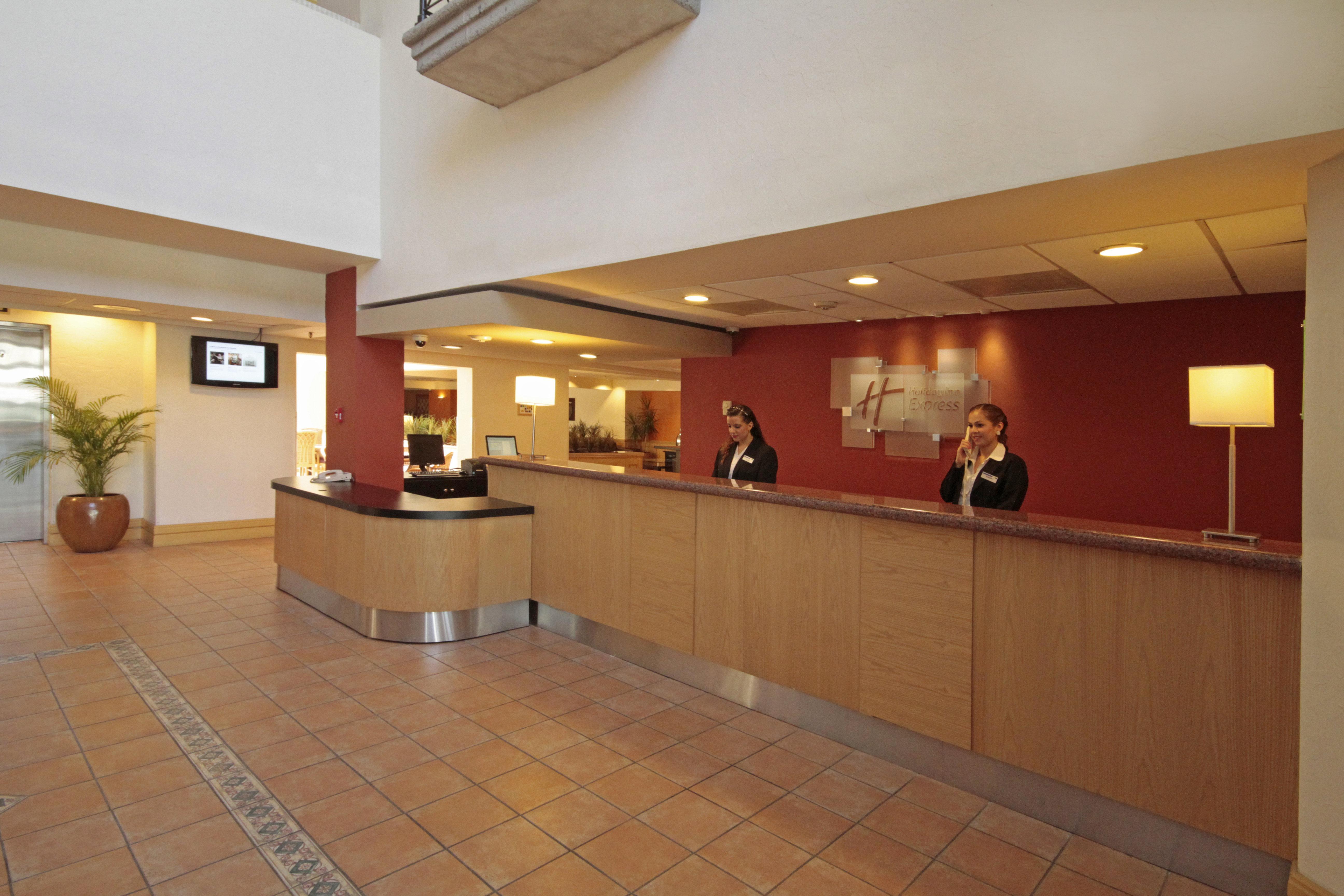 Hotel Express - - Tecnologico By Ihg Monterrey