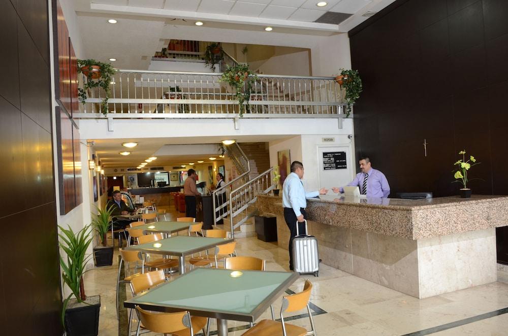 Madero Express 3*