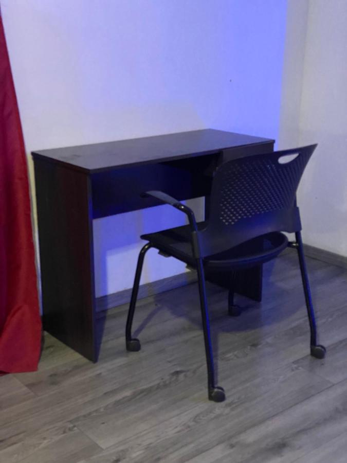 Habitacion Independiente A 5 Min De Fundidora Pensión Monterrey