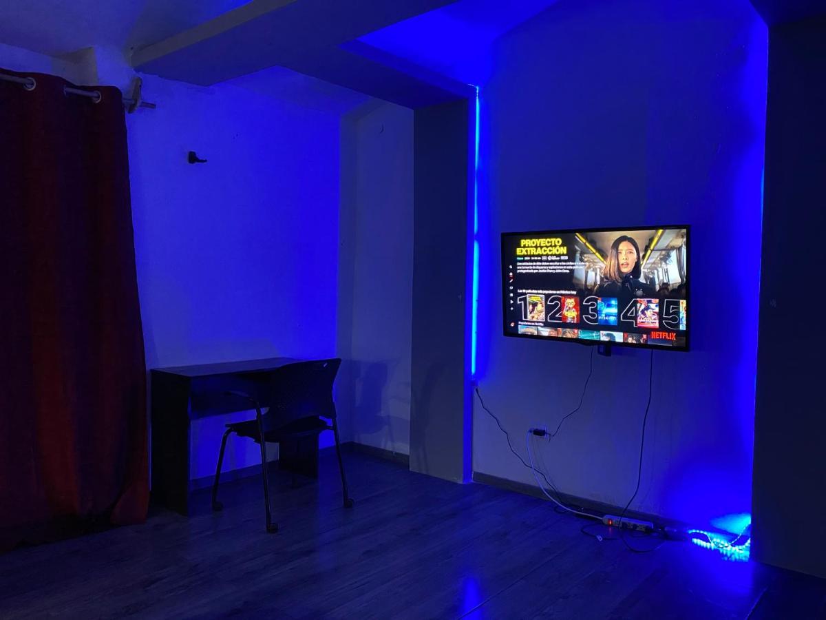 Pensión Habitacion Independiente A 5 Min De Fundidora *