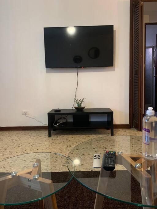 Apartamento Great Wi-fi/parking/smarttv/ac *