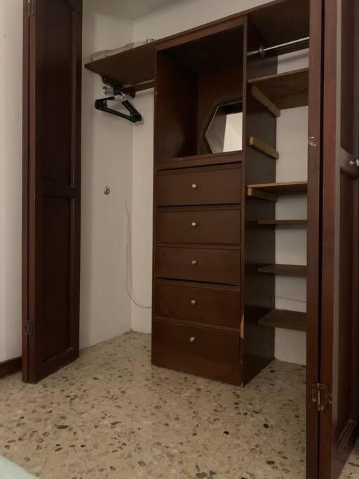 Apartamento Great Wi-fi/parking/smarttv/ac