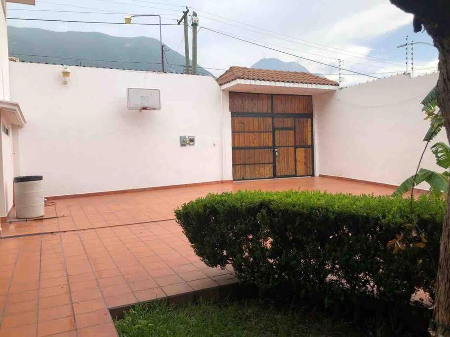 Beautiful Mountin Cabin/pool/firepit/wifi/parking Сasa de vacaciones