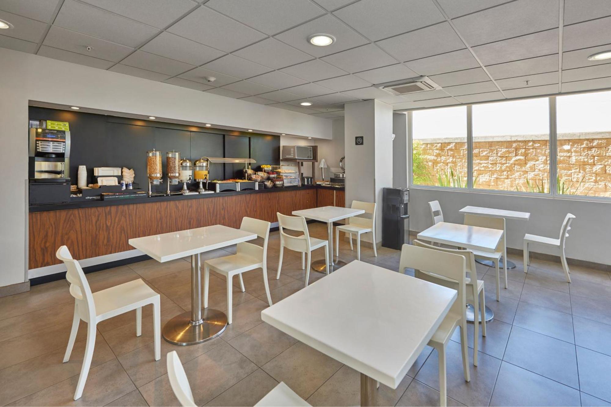 Express By Marriott Norte 4*