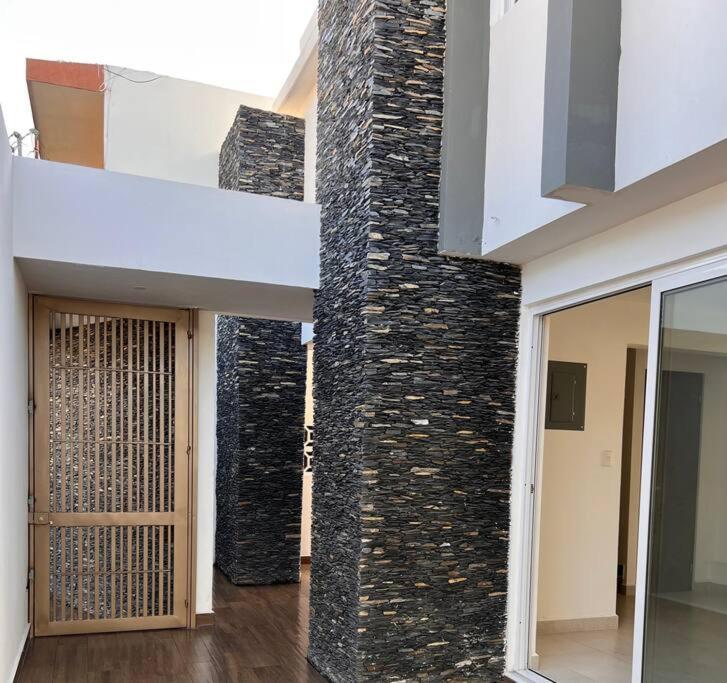 Casa Completa Con Patio, Asador Y Estacionamiento Сasa de vacaciones Monterrey