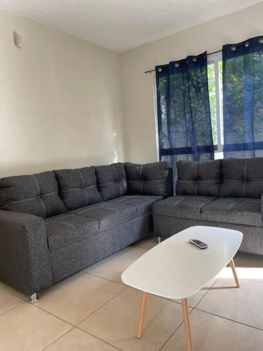 Hermosa Residencia Con Alberca En Apodaca * Monterrey