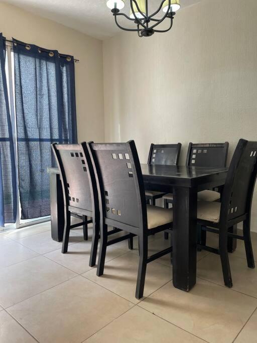 Hermosa Residencia Con Alberca En Apodaca *